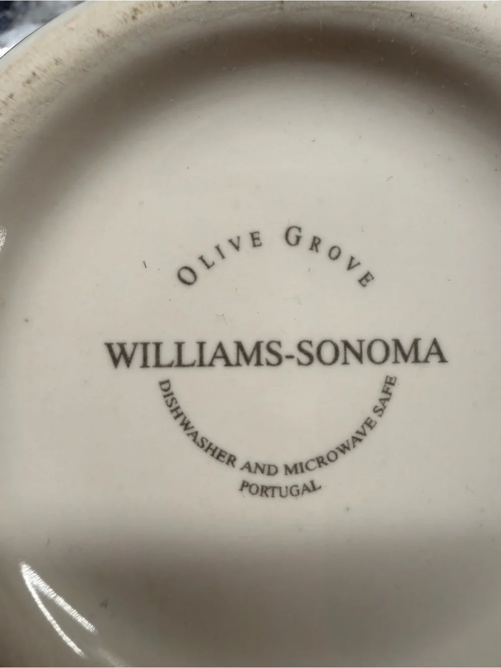 Williams Sonoma “Olive Grove” Three Piece Nesting Bowl Set